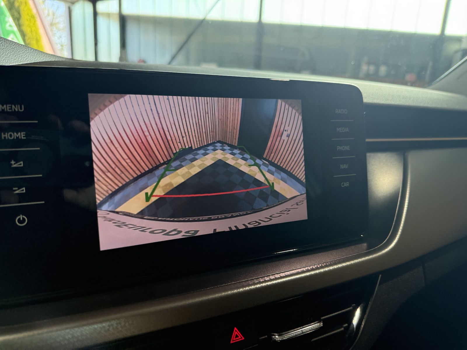 Fahrzeugabbildung SKODA Kamiq Clever TSI *Navi*Kam*LED*ACC*Virtual*App*