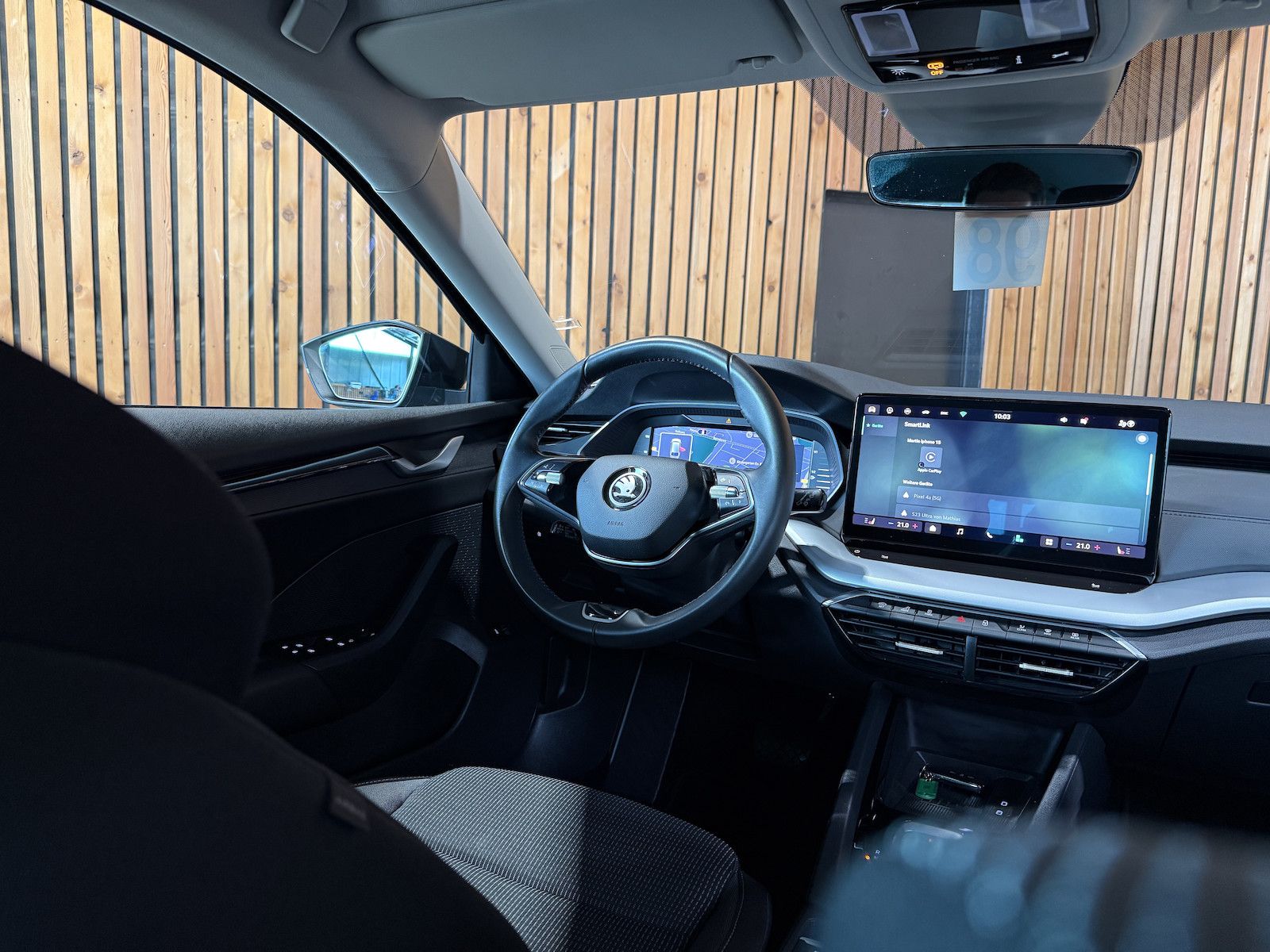 Fahrzeugabbildung SKODA Octavia Combi Selec. 2,0 TDI DSG *Navi*LED*Keyl.