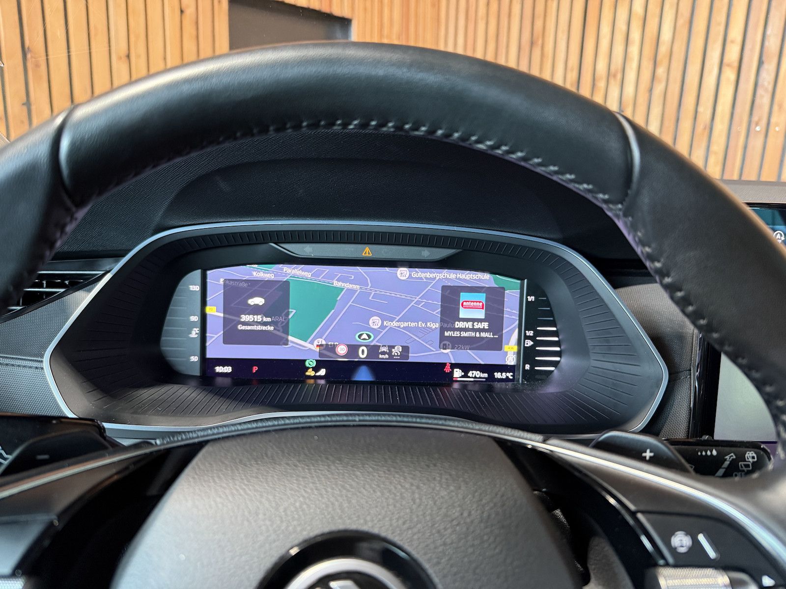 Fahrzeugabbildung SKODA Octavia Combi Selec. 2,0 TDI DSG *Navi*LED*Keyl.