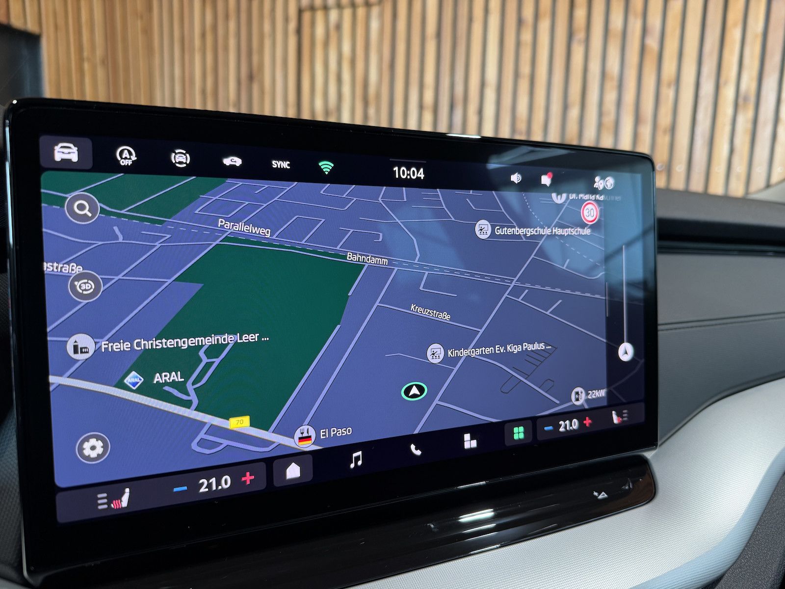 Fahrzeugabbildung SKODA Octavia Combi Selec. 2,0 TDI DSG *Navi*LED*Keyl.