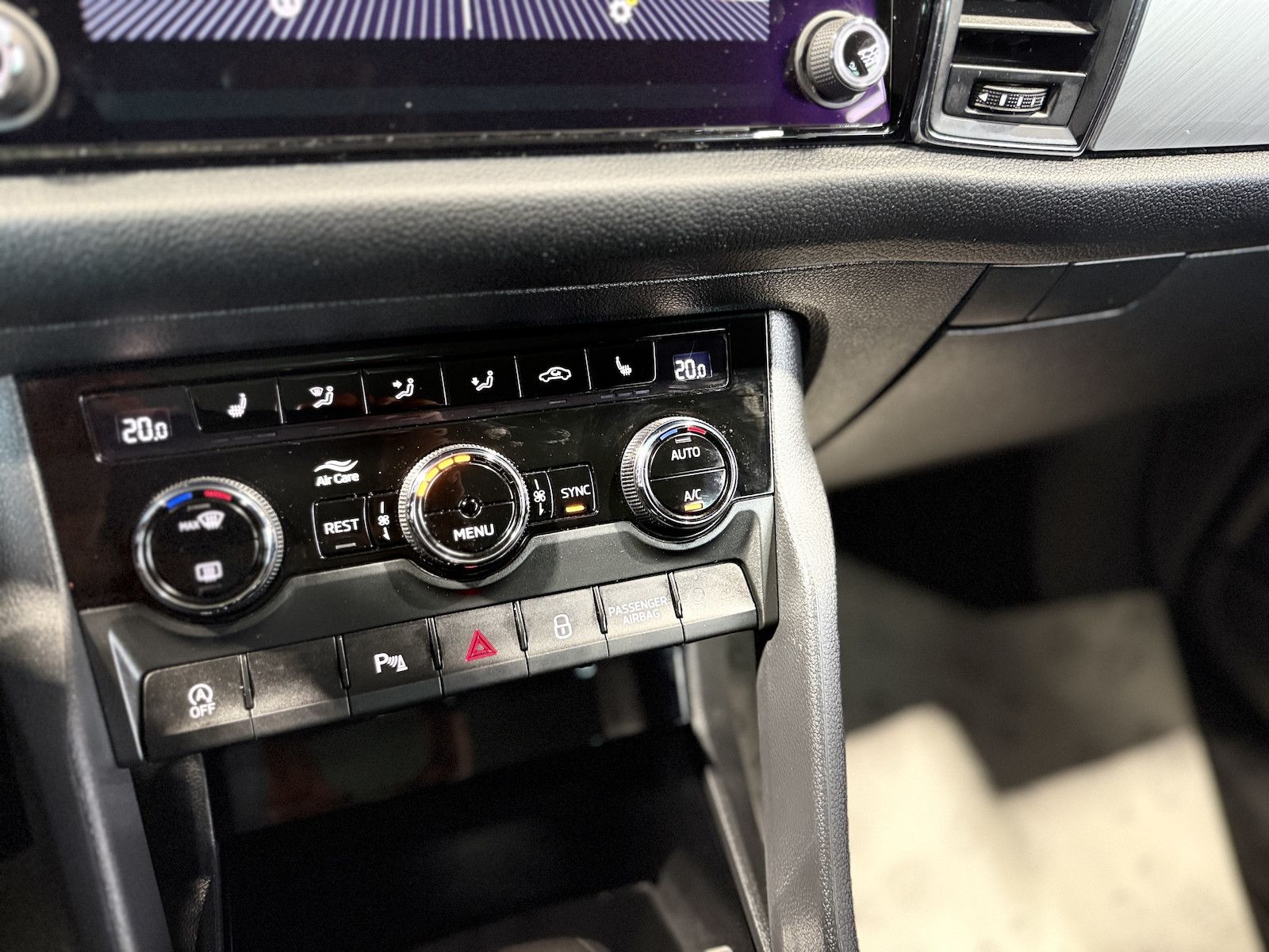 Fahrzeugabbildung SKODA Kodiaq 2,0 TDI DSG *Navi*LED*AHK*Virtual*ACC*