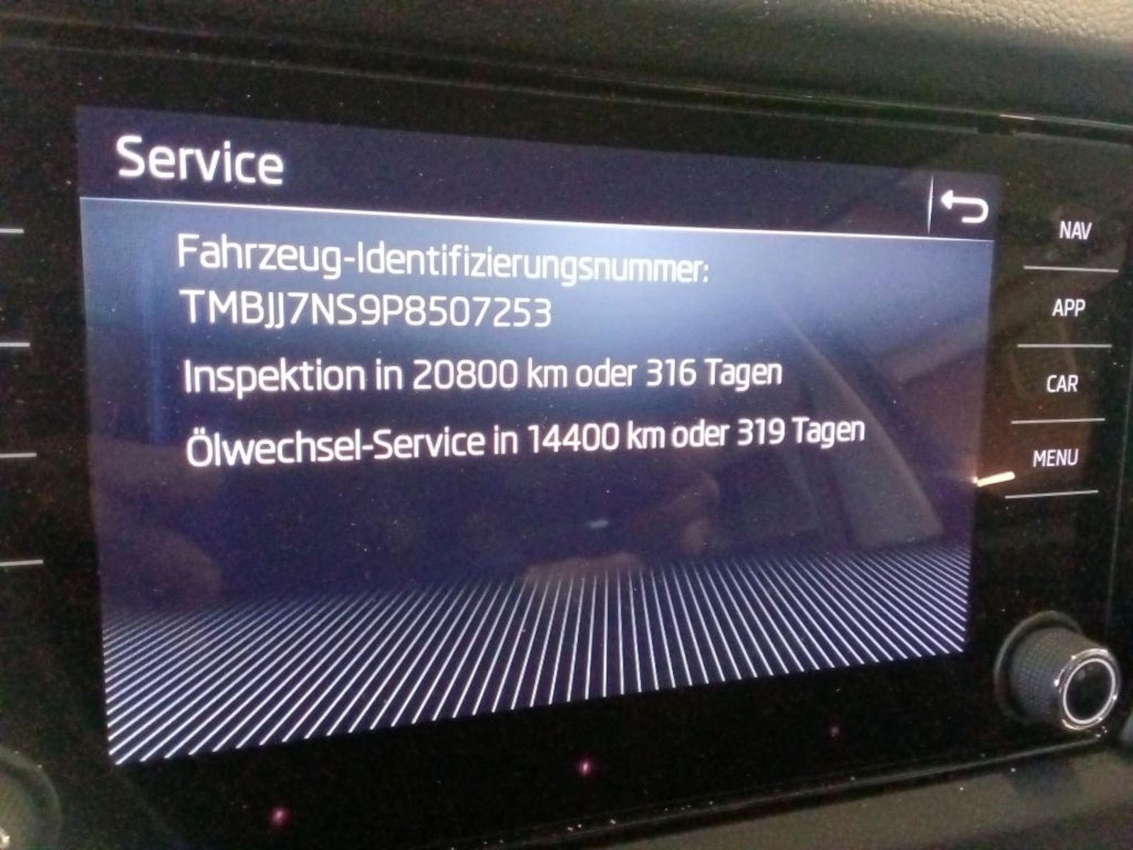 Fahrzeugabbildung SKODA Kodiaq 2,0 TDI DSG *Navi*LED*AHK*Virtual*ACC*