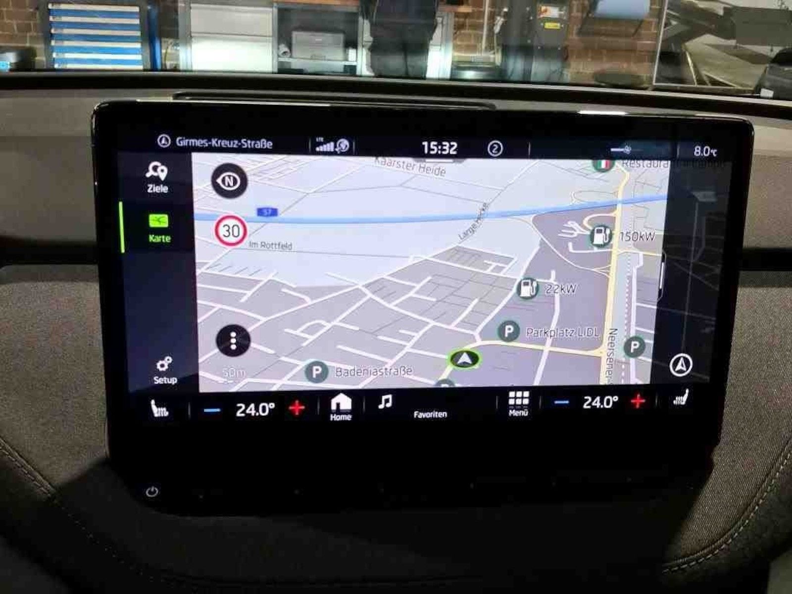 Fahrzeugabbildung SKODA Enyaq 50 Loft *Navi*ACC*Kam**Keyless*Ambiente