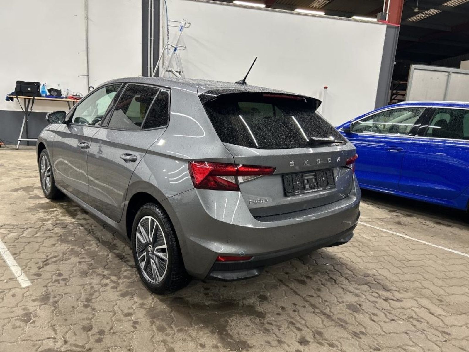 Fahrzeugabbildung SKODA Fabia 1,0 TSI Tour *Navi*LED*Tempo*Kamera*Alu*