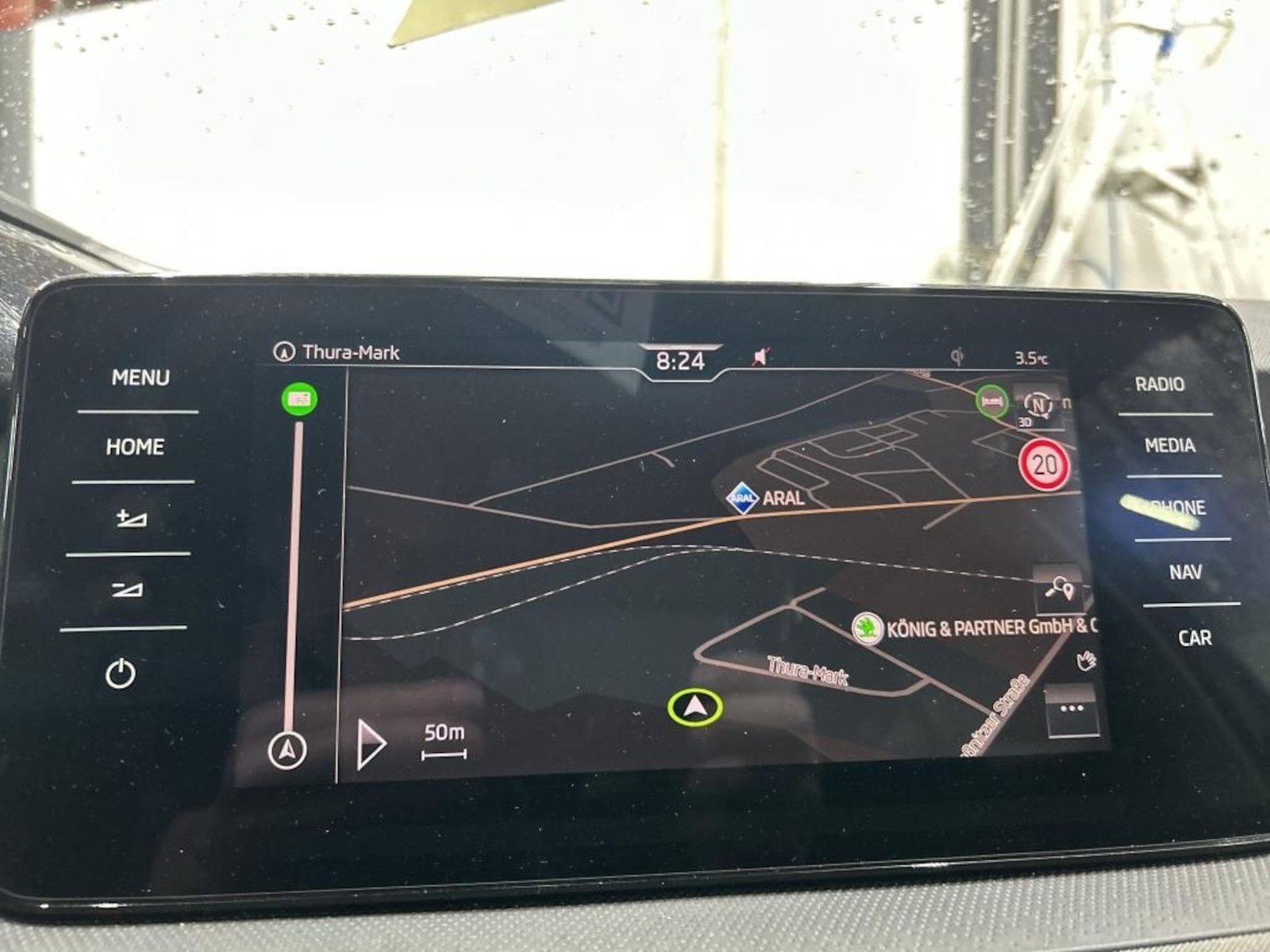 Fahrzeugabbildung SKODA Fabia 1,0 TSI Tour *Navi*LED*Tempo*Kamera*Alu*