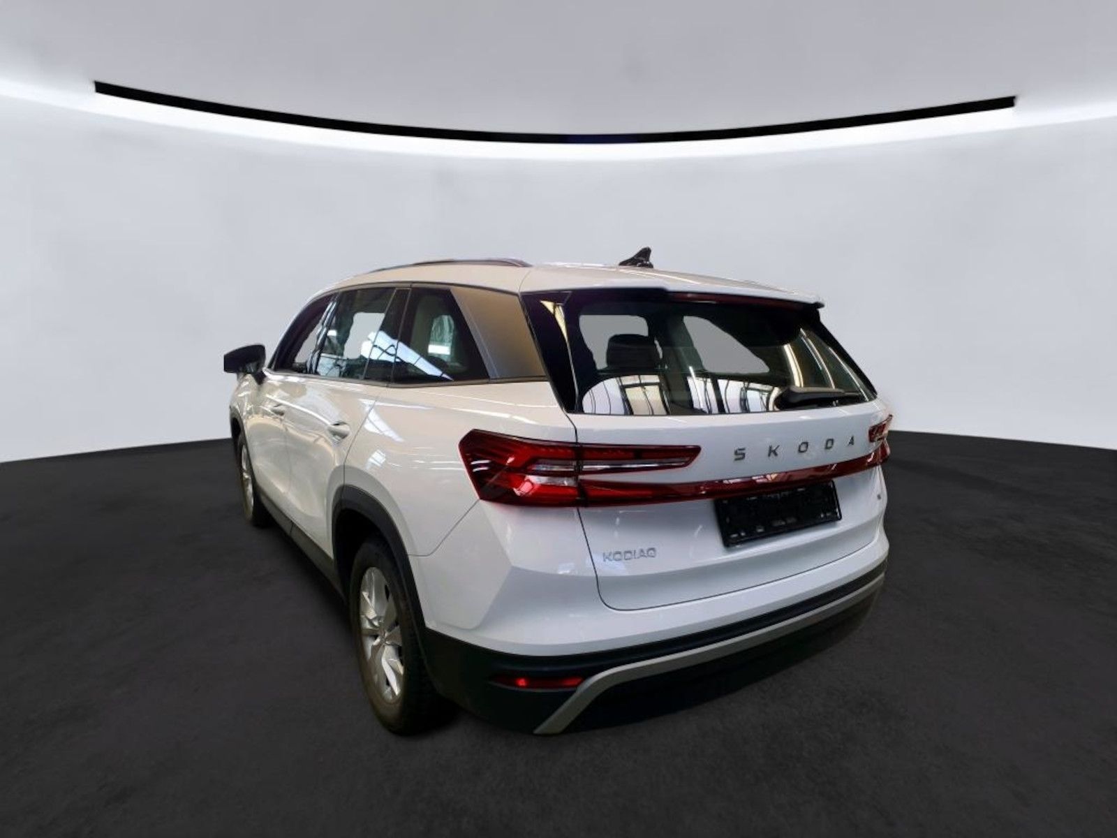 SKODA Kodiaq iV 1,5 eHybrid *Navi*AHK*Matrix*Kam*Kessy