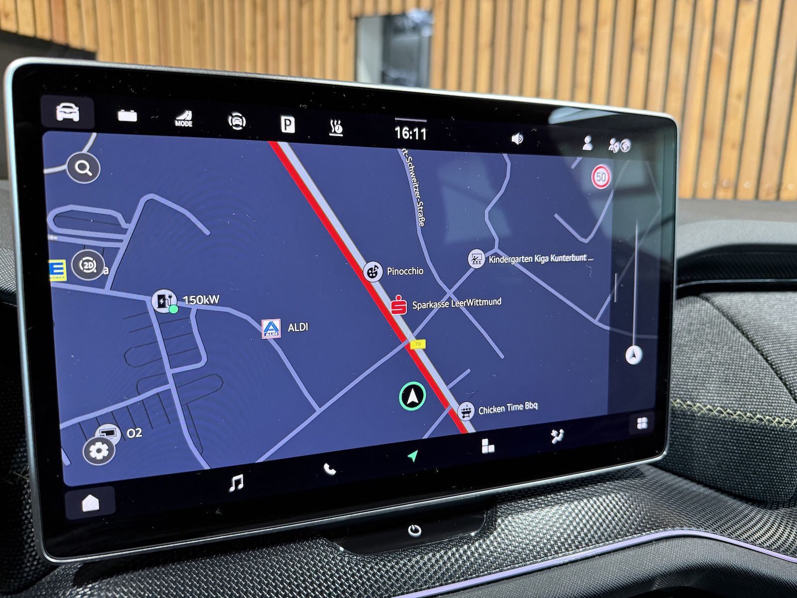 Fahrzeugabbildung SKODA Kodiaq iV 1,5 eHybrid *Navi*AHK*Matrix*Kam*Kessy