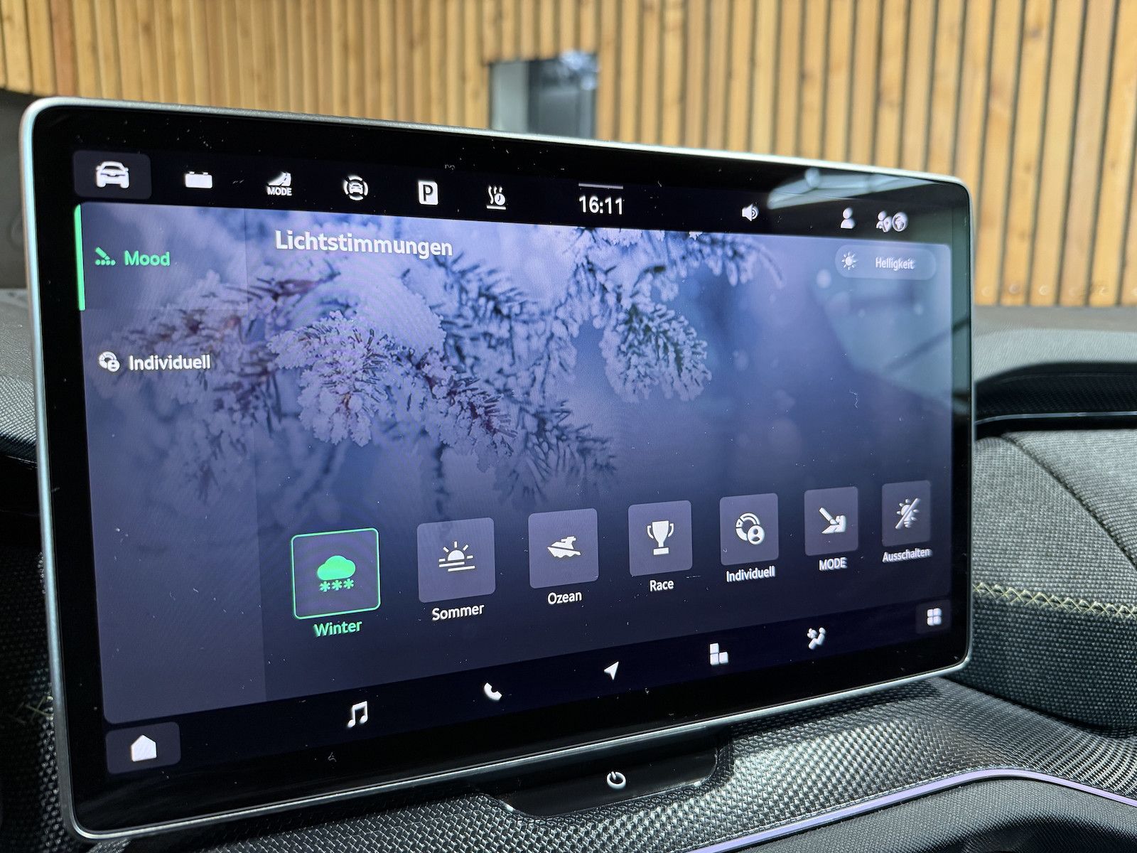 Fahrzeugabbildung SKODA Kodiaq iV 1,5 eHybrid *Navi*AHK*Matrix*Kam*Kessy