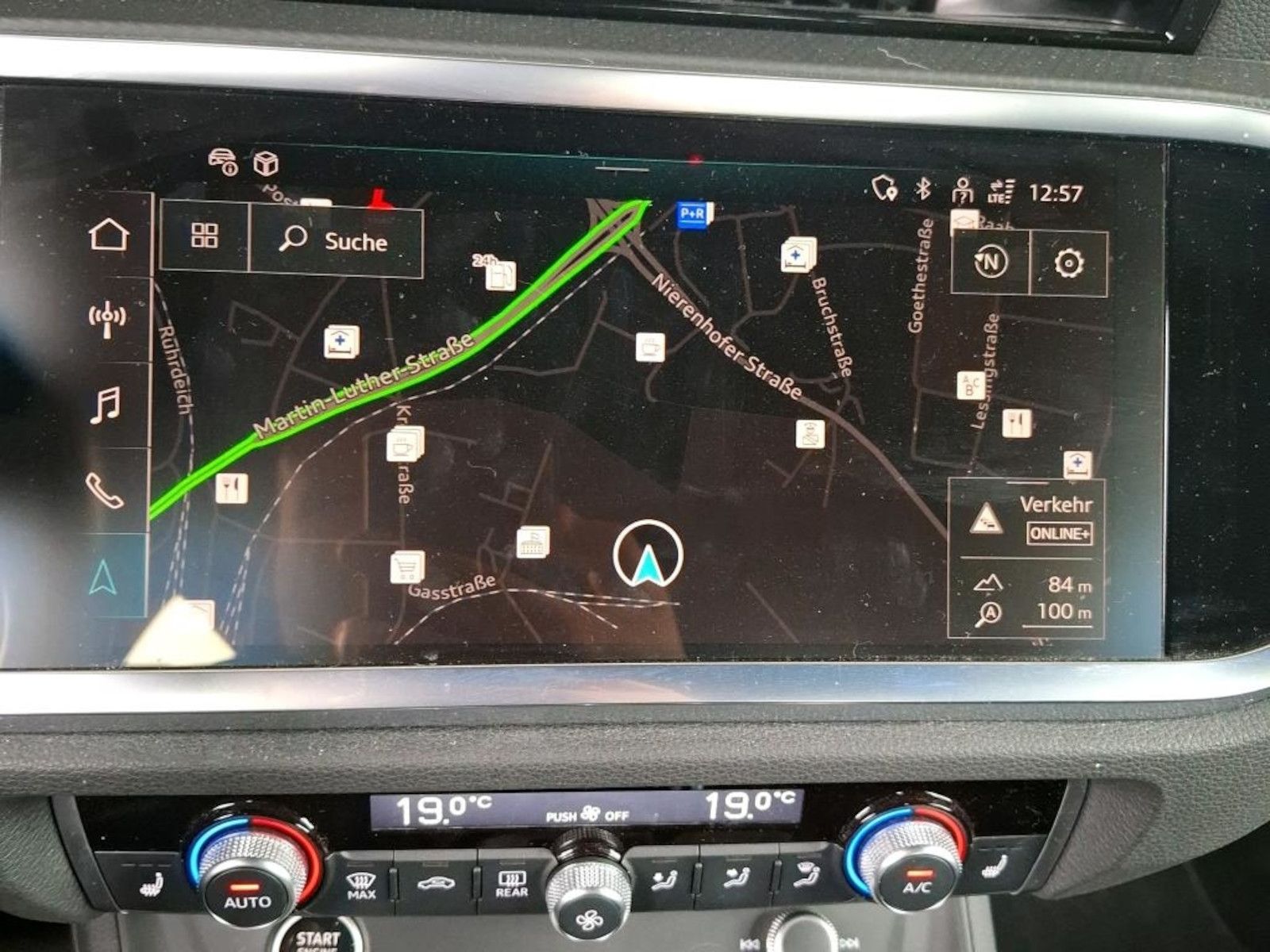 Fahrzeugabbildung Audi Q3 35 TFSI S Line Aut.*Navi*Kam*Keyless*ACC*LED*