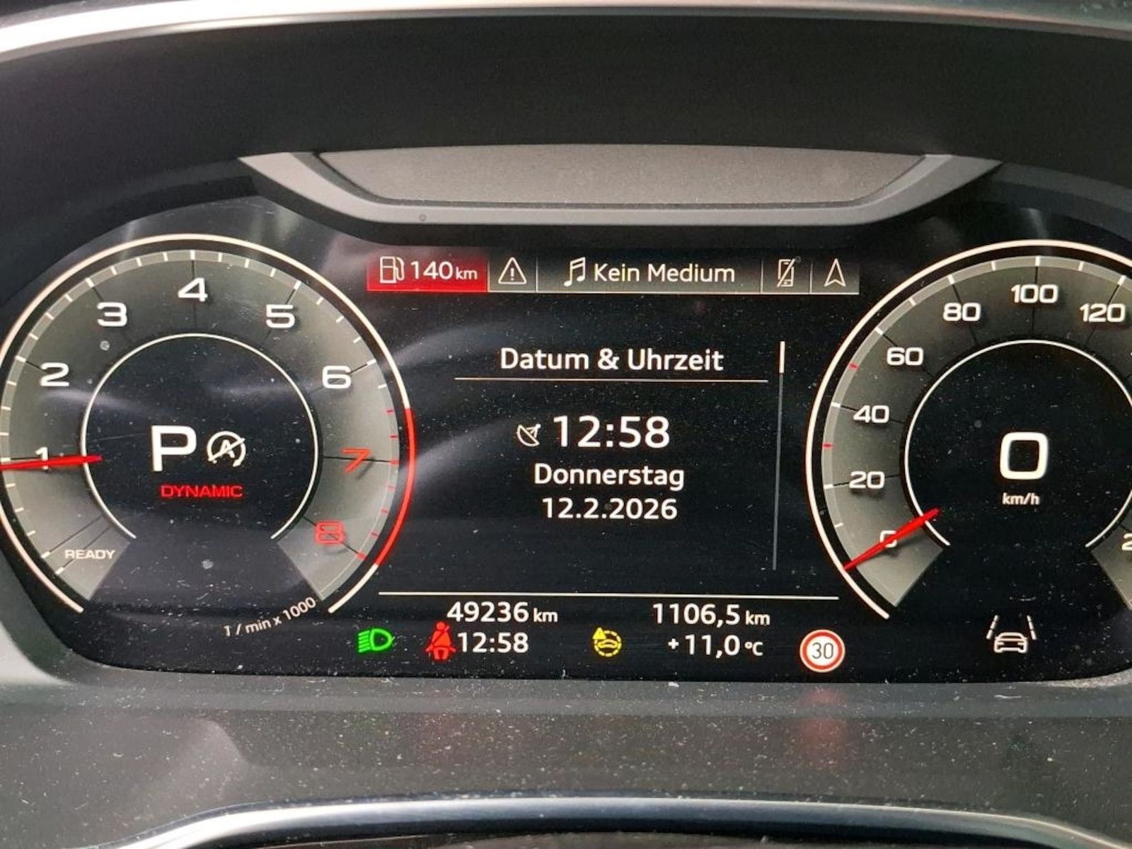 Fahrzeugabbildung Audi Q3 35 TFSI S Line Aut.*Navi*Kam*Keyless*ACC*LED*