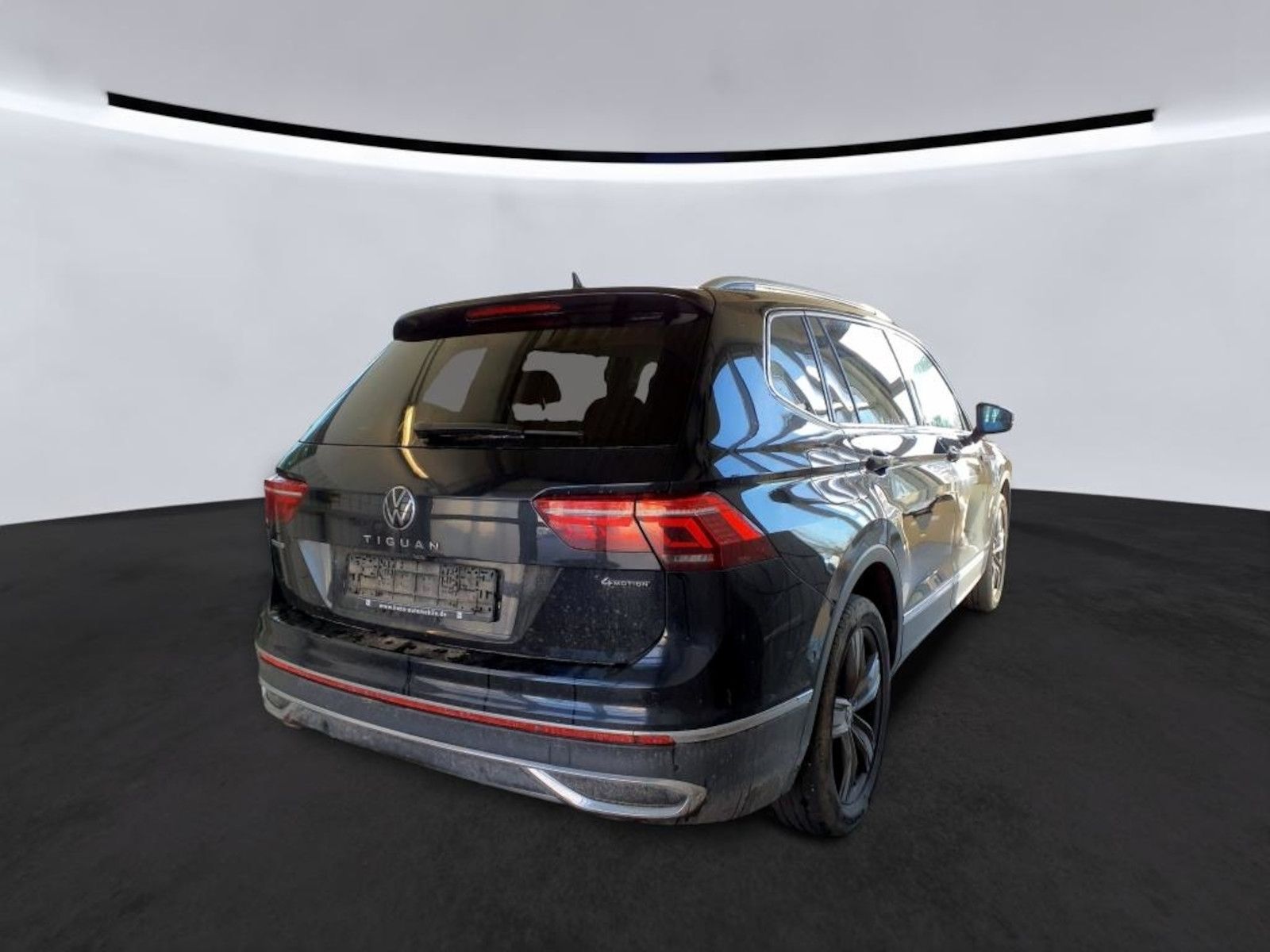 Fahrzeugabbildung Volkswagen Tiguan Allspace 2,0TDI Eleg. 4M DSG Navi*360*AHK