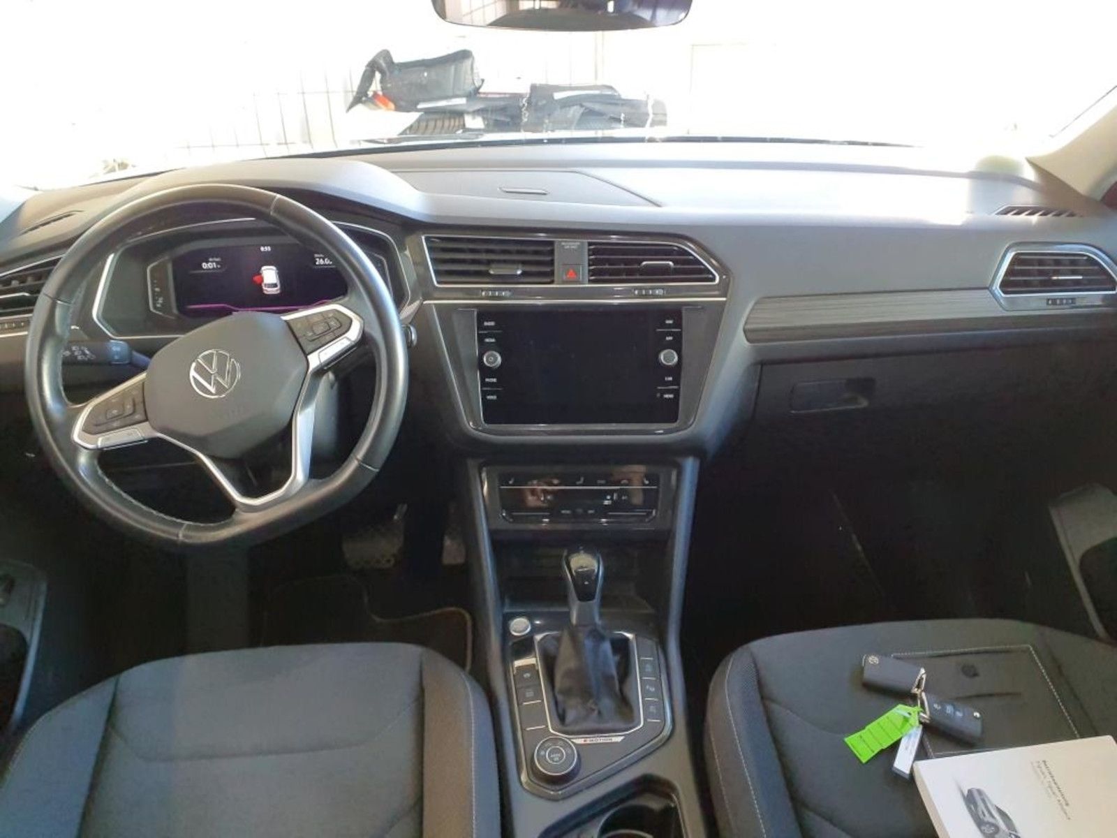 Fahrzeugabbildung Volkswagen Tiguan Allspace 2,0TDI Eleg. 4M DSG Navi*360*AHK