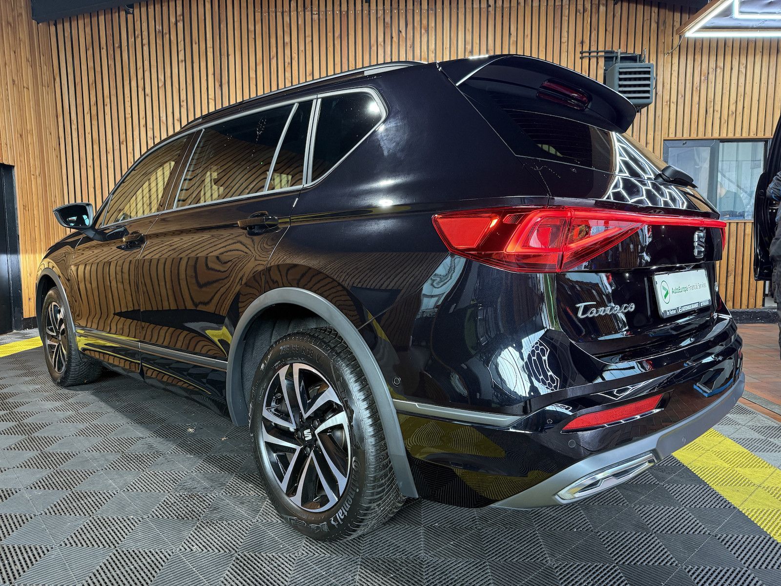 Fahrzeugabbildung SEAT Tarraco 2,0 TDI FR DSG *Navi*LED*Kam*AHK*Kessy*