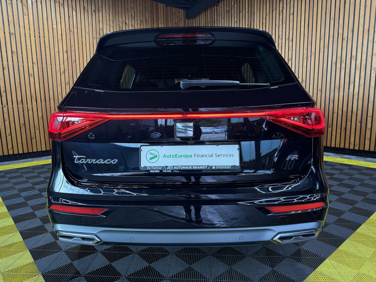 Fahrzeugabbildung SEAT Tarraco 2,0 TDI FR DSG *Navi*LED*Kam*AHK*Kessy*