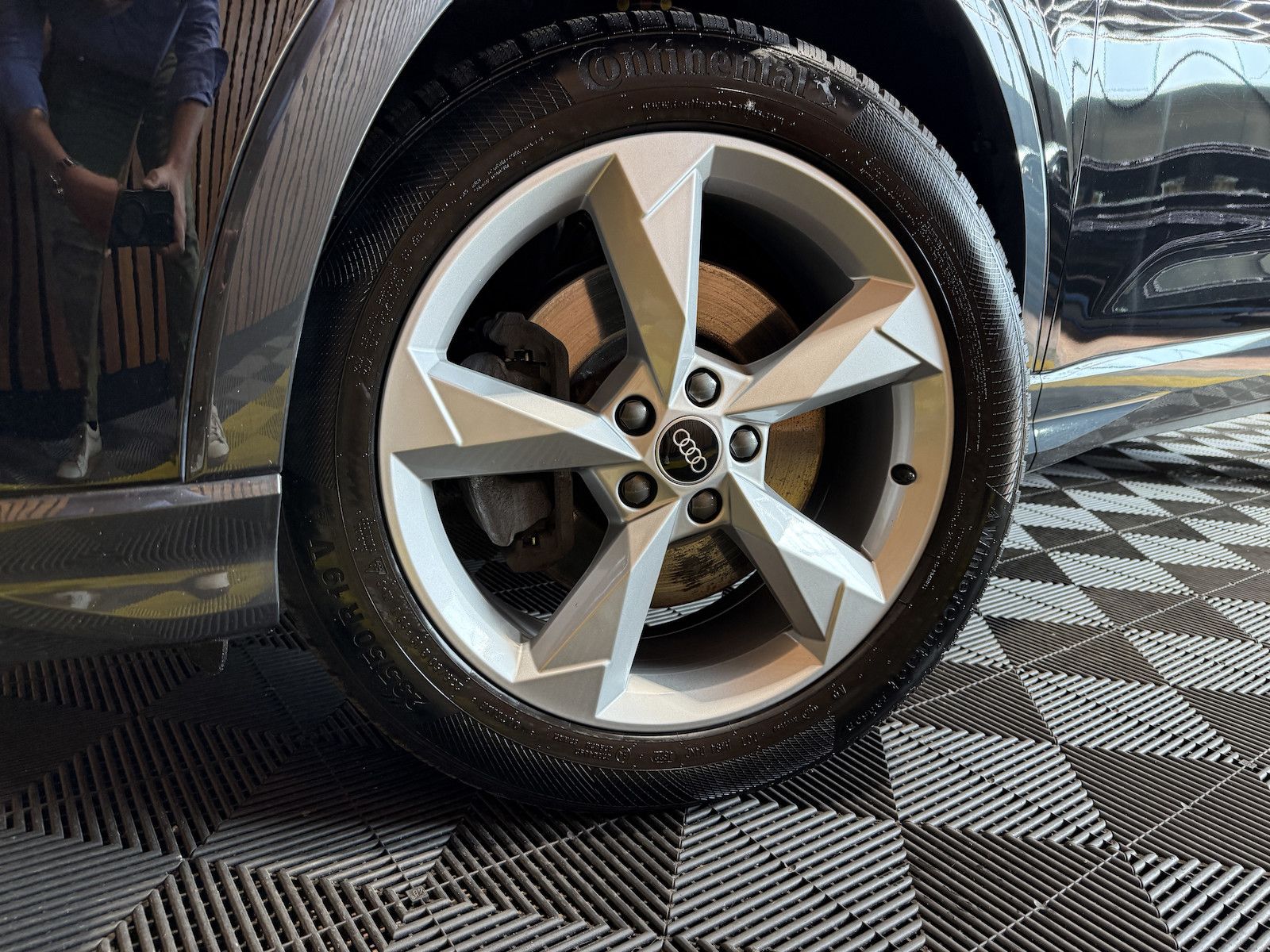 Fahrzeugabbildung Audi Q3 40 TDI advan. quattro *Navi*LED*Virtual*Kam*
