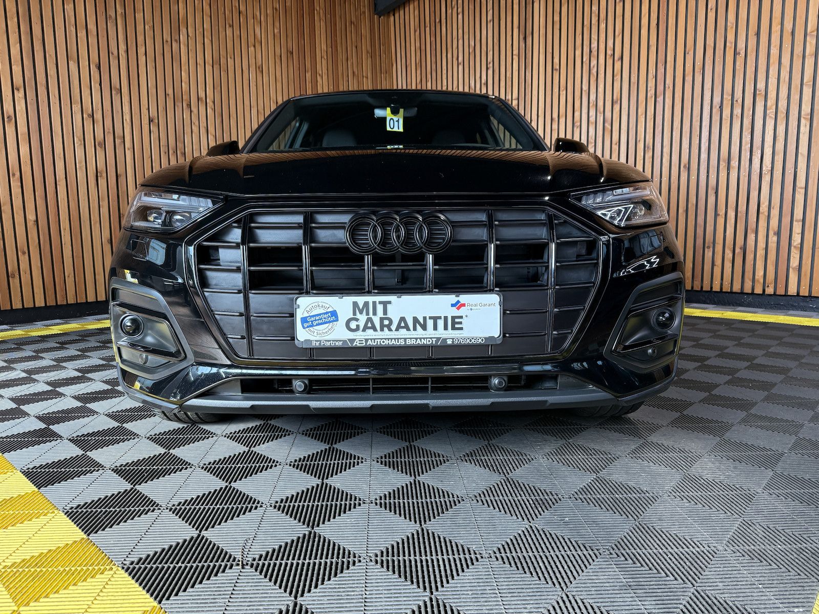 Fahrzeugabbildung Audi Q5 2,0TDI advan. Navi*AHK*B&O*ACC*Virtual*Matrix