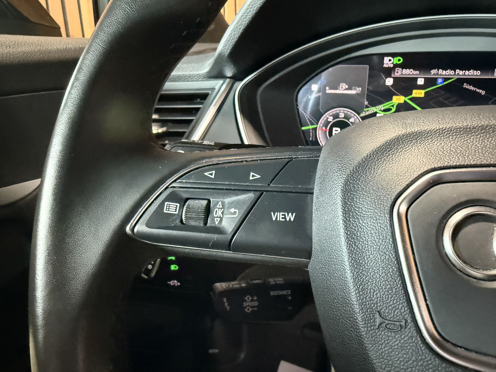Fahrzeugabbildung Audi Q5 2,0TDI advan. Navi*AHK*B&O*ACC*Virtual*Matrix