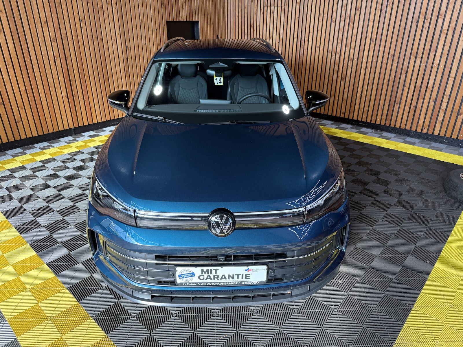 Fahrzeugabbildung Volkswagen Tiguan 1,5 eTSI DSG Goal *Navi*Kam*LED*AHK*360°