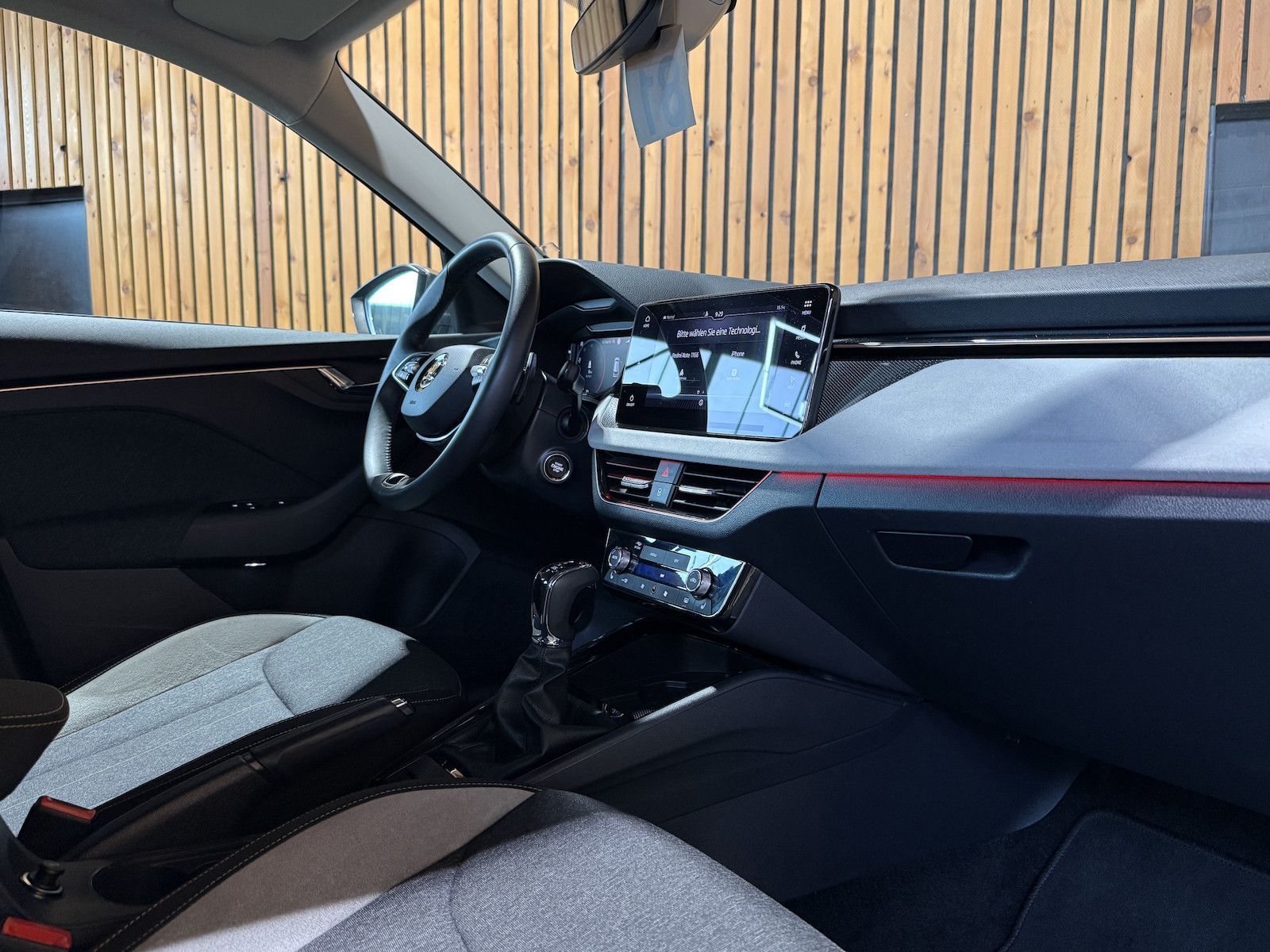 Fahrzeugabbildung SKODA Kamiq TSI DSG Drive Navi*LED*Kam*Virtual*Keyless