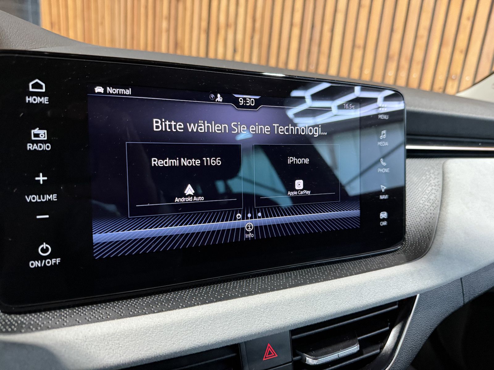 Fahrzeugabbildung SKODA Kamiq TSI DSG Drive Navi*LED*Kam*Virtual*Keyless