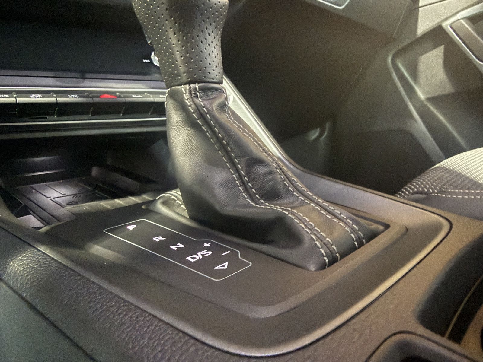 Fahrzeugabbildung Audi Q3 35 TDI S Line Aut. Navi*Matrix*Virt*Kam*AHK