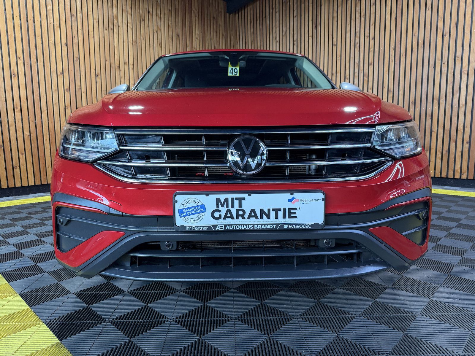 Fahrzeugabbildung Volkswagen Tiguan Allspace 2,0TDI DSG Navi*Kam*AHK*DCC*Pano