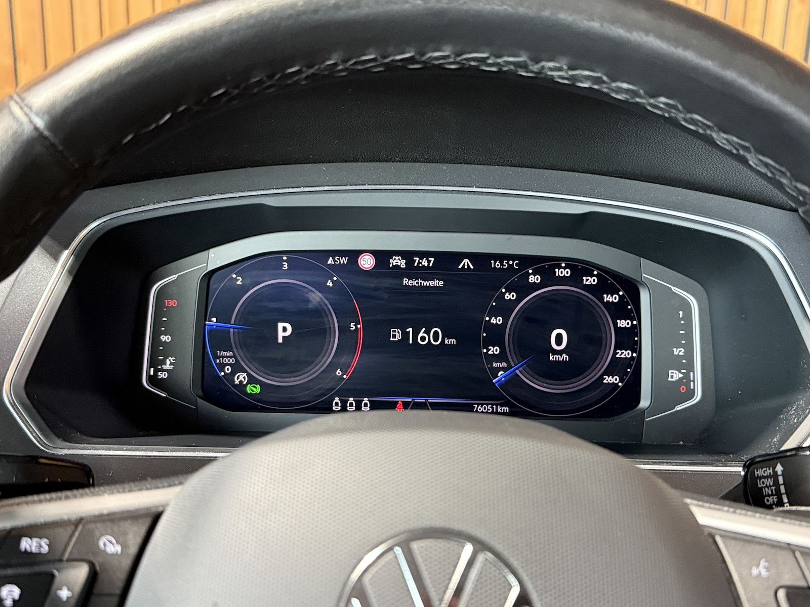 Fahrzeugabbildung Volkswagen Tiguan Allspace 2,0TDI DSG Navi*Kam*AHK*DCC*Pano