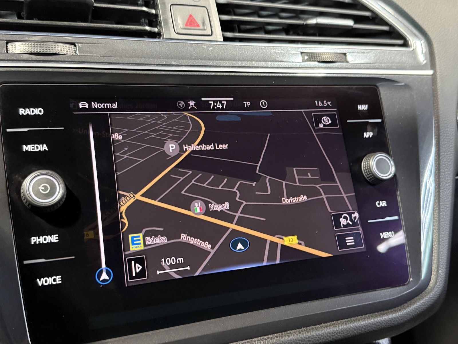 Fahrzeugabbildung Volkswagen Tiguan Allspace 2,0TDI DSG Navi*Kam*AHK*DCC*Pano