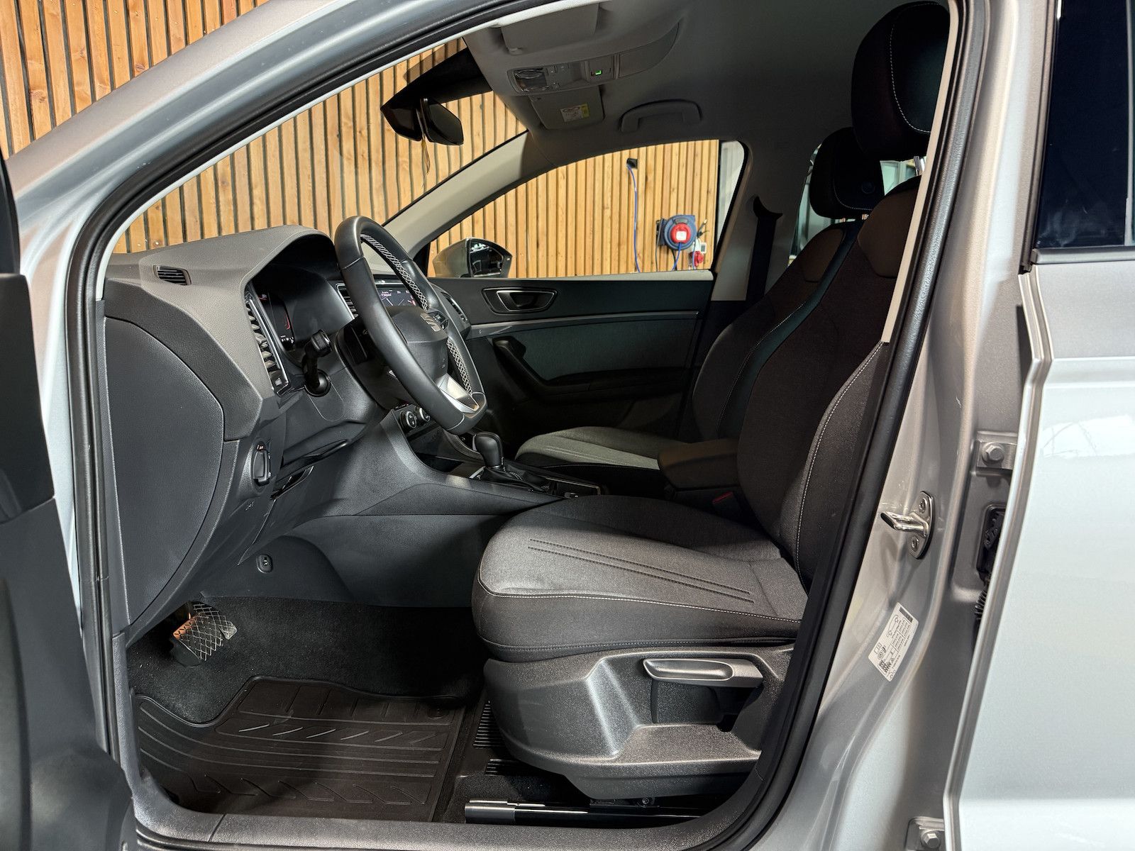 Fahrzeugabbildung SEAT Ateca 2,0 TDI DSG Navi*LED*Kam*Virtual*AHK*Beats
