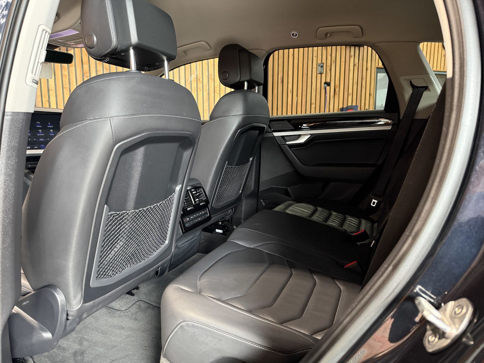Fahrzeugabbildung Volkswagen Touareg 3,0 TDI 4M *Navi*Kam*AHK*ACC*Leder*Virt.