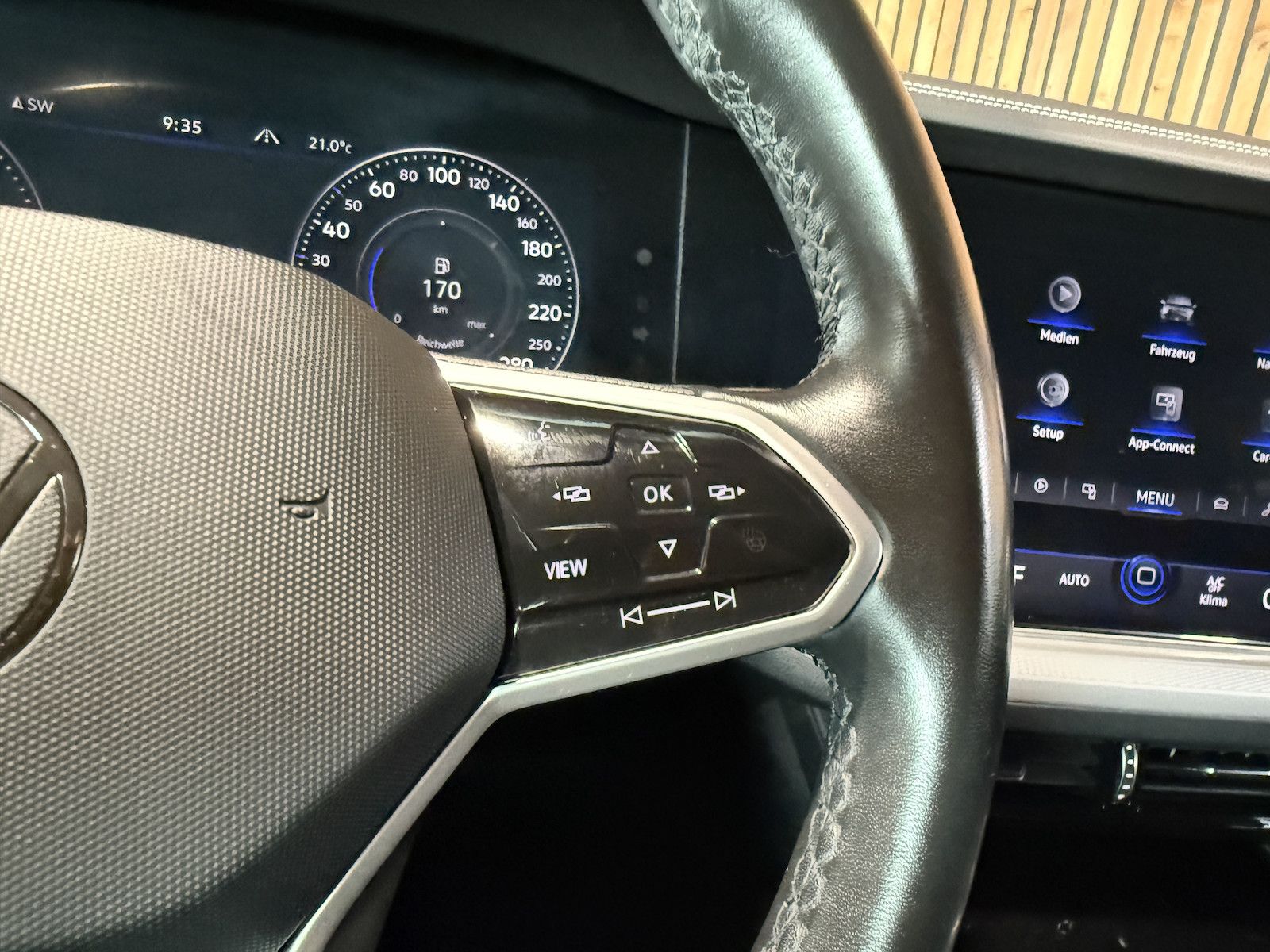 Fahrzeugabbildung Volkswagen Touareg 3,0 TDI 4M *Navi*Kam*AHK*ACC*Leder*Virt.
