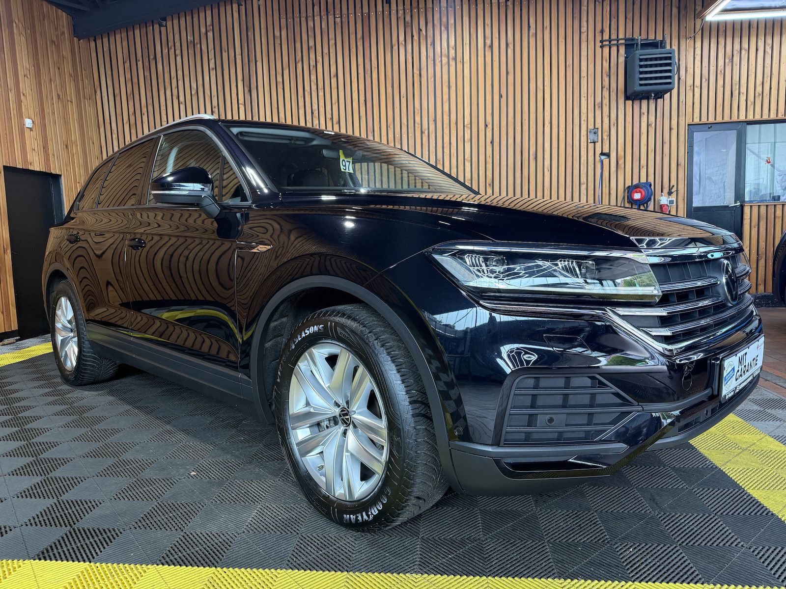 Fahrzeugabbildung Volkswagen Touareg 3,0 TDI 4M *Navi*Kam*AHK*ACC*Leder*Virt.