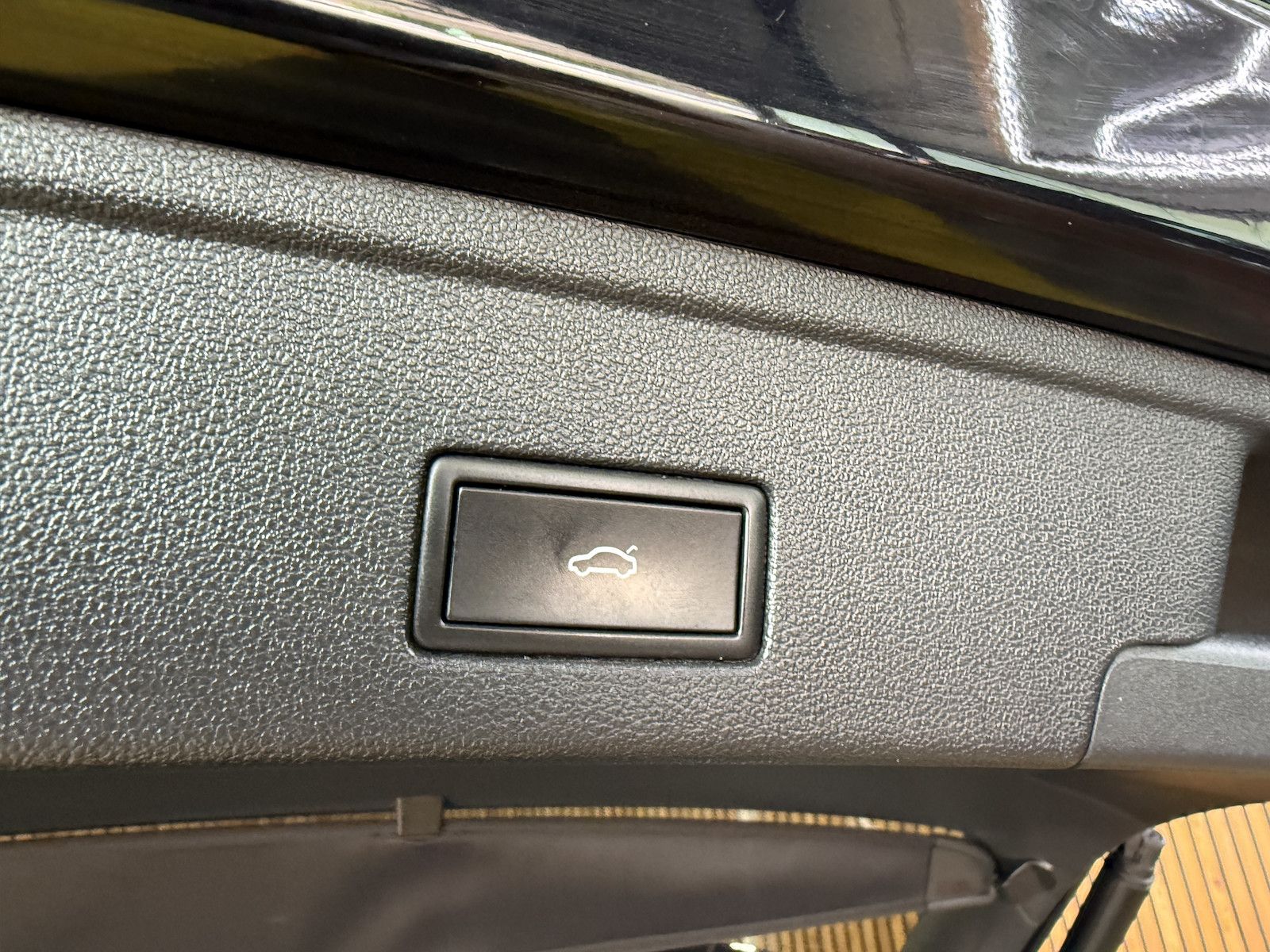 Fahrzeugabbildung Volkswagen Touareg 3,0 TDI 4M *Navi*Kam*AHK*ACC*Leder*Virt.