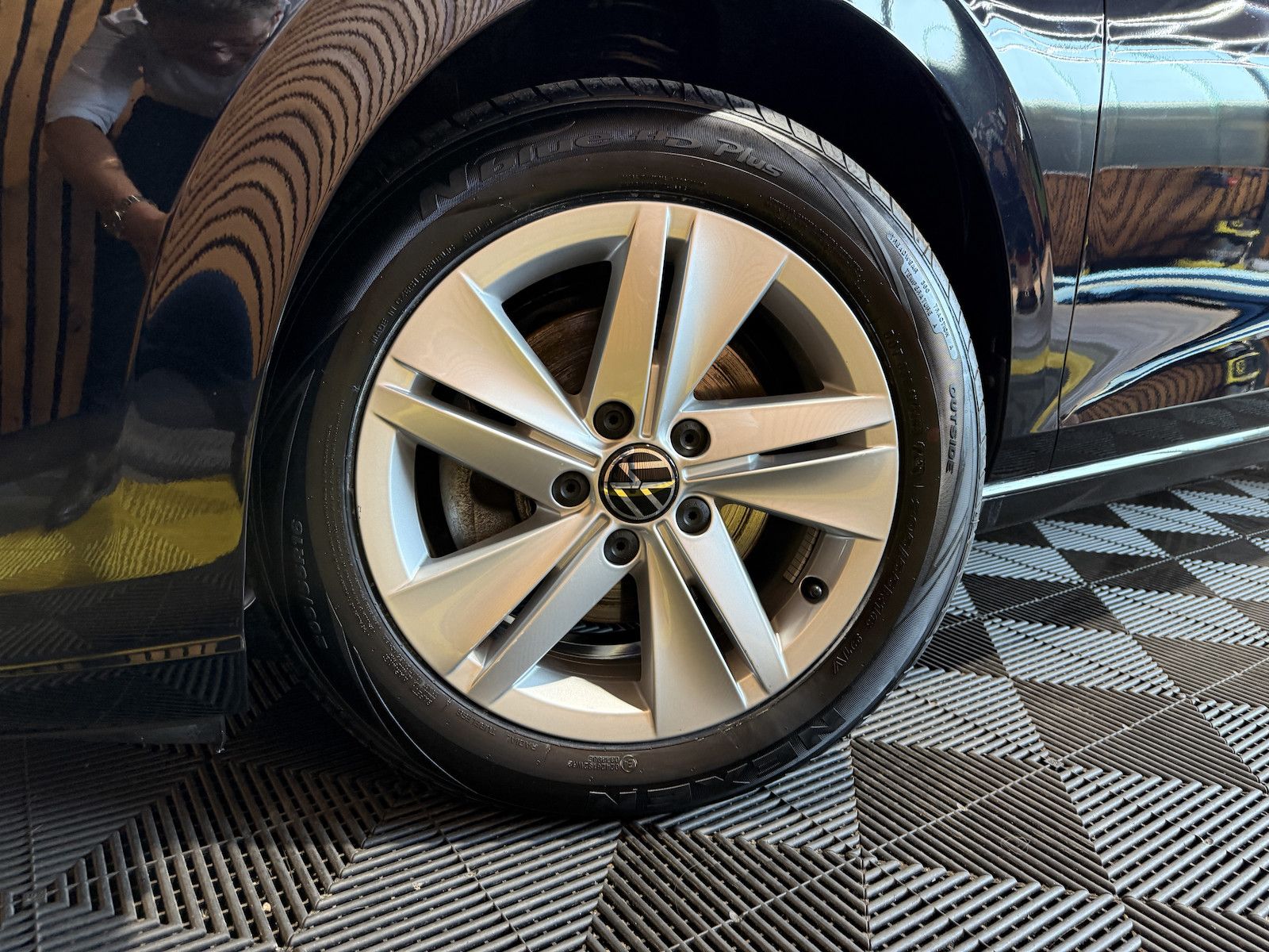 Fahrzeugabbildung Volkswagen Golf 2,0 TDI Life *Navi*ACC*LED*Virtual*App*