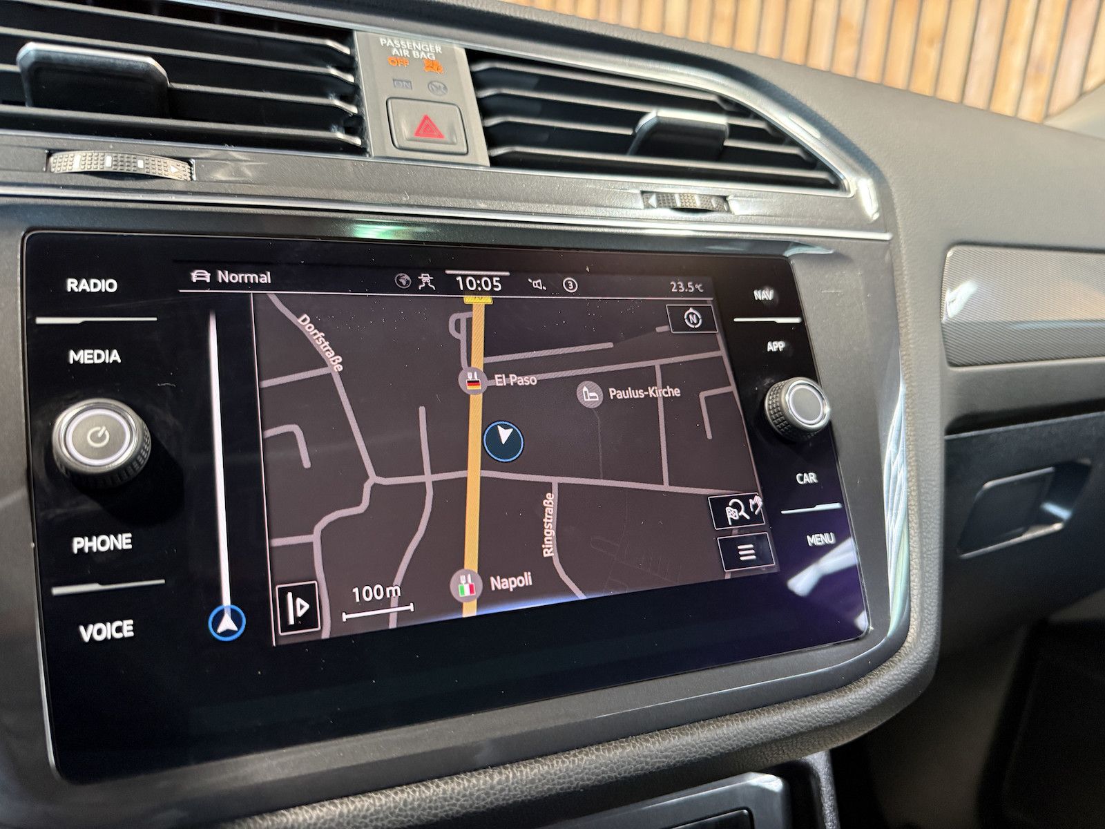 Fahrzeugabbildung Volkswagen Tiguan Allspace 2,0TDI 4M *Navi*AHK*Matrix*Head*