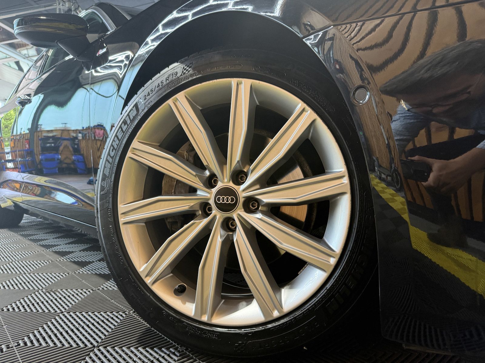 Fahrzeugabbildung Audi A6 Avant 45 TDI qu. S-Line *Navi*ACC*Head*Keyl.*