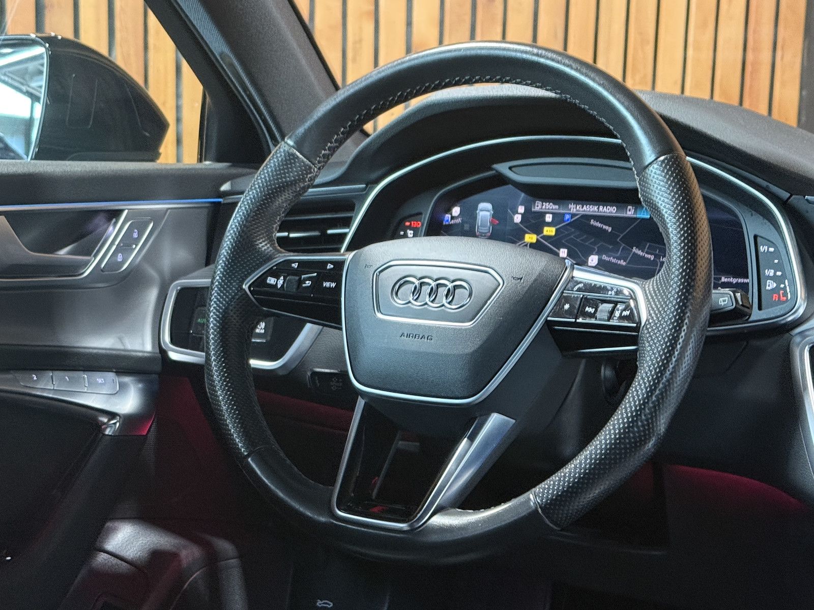Fahrzeugabbildung Audi A6 Avant 45 TDI qu. S-Line *Navi*ACC*Head*Keyl.*