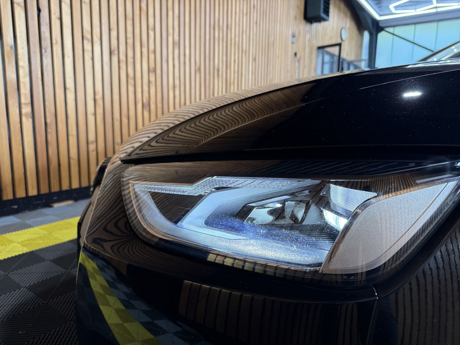 Fahrzeugabbildung Audi A4 Avant 2,0 TDI Aut. *Navi*Kam*Virtual*AHK*Keyl