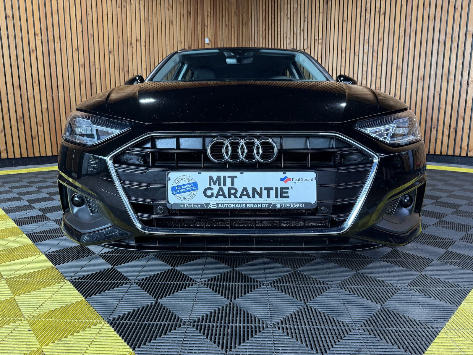 Fahrzeugabbildung Audi A4 Avant 2,0 TDI Aut. *Navi*Kam*Virtual*AHK*Keyl