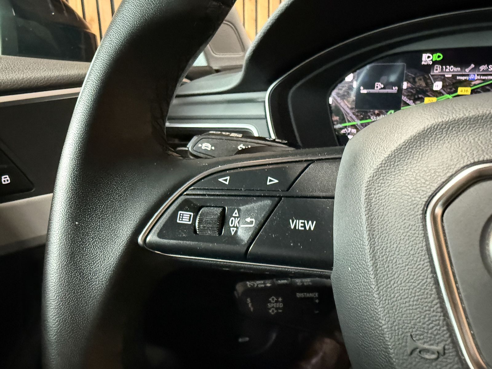 Fahrzeugabbildung Audi A4 Avant 2,0 TDI Aut. *Navi*Kam*Virtual*AHK*Keyl