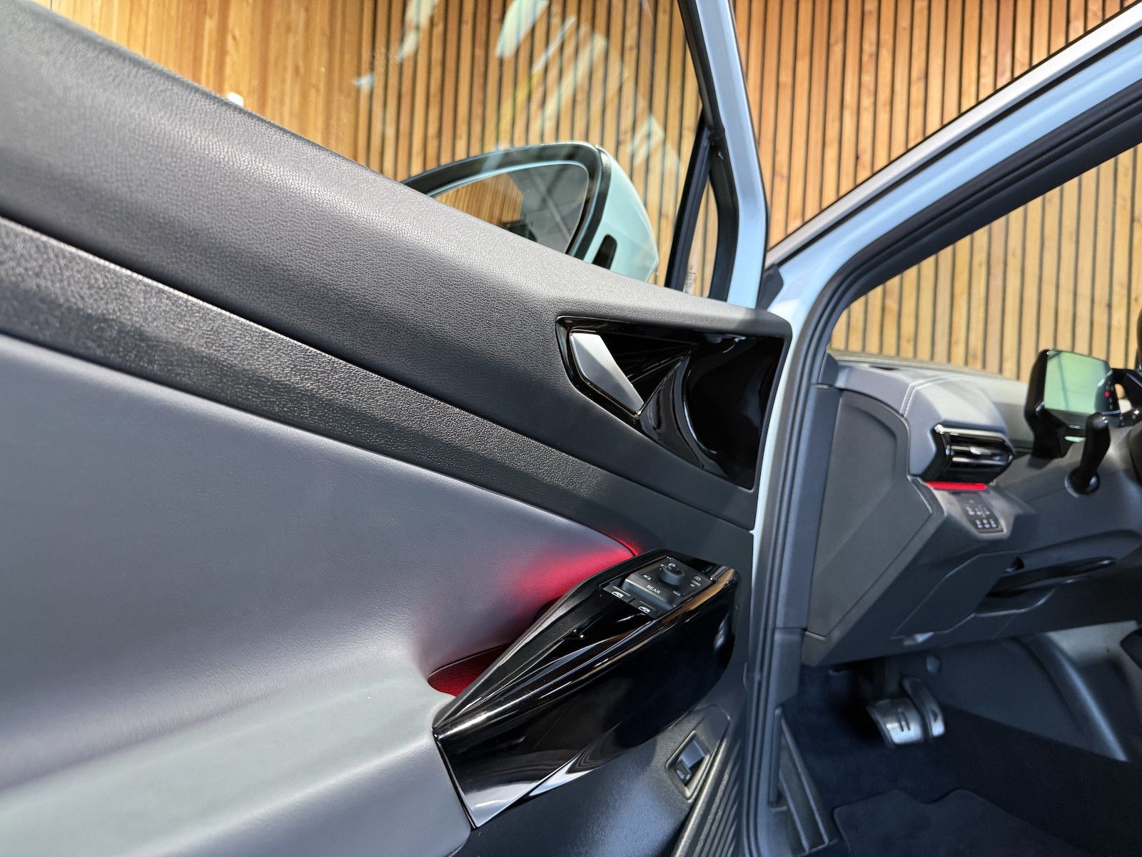 Fahrzeugabbildung Volkswagen ID.5 Pro Performance Navi*AHK*ACC*Matrix*KamKeyl