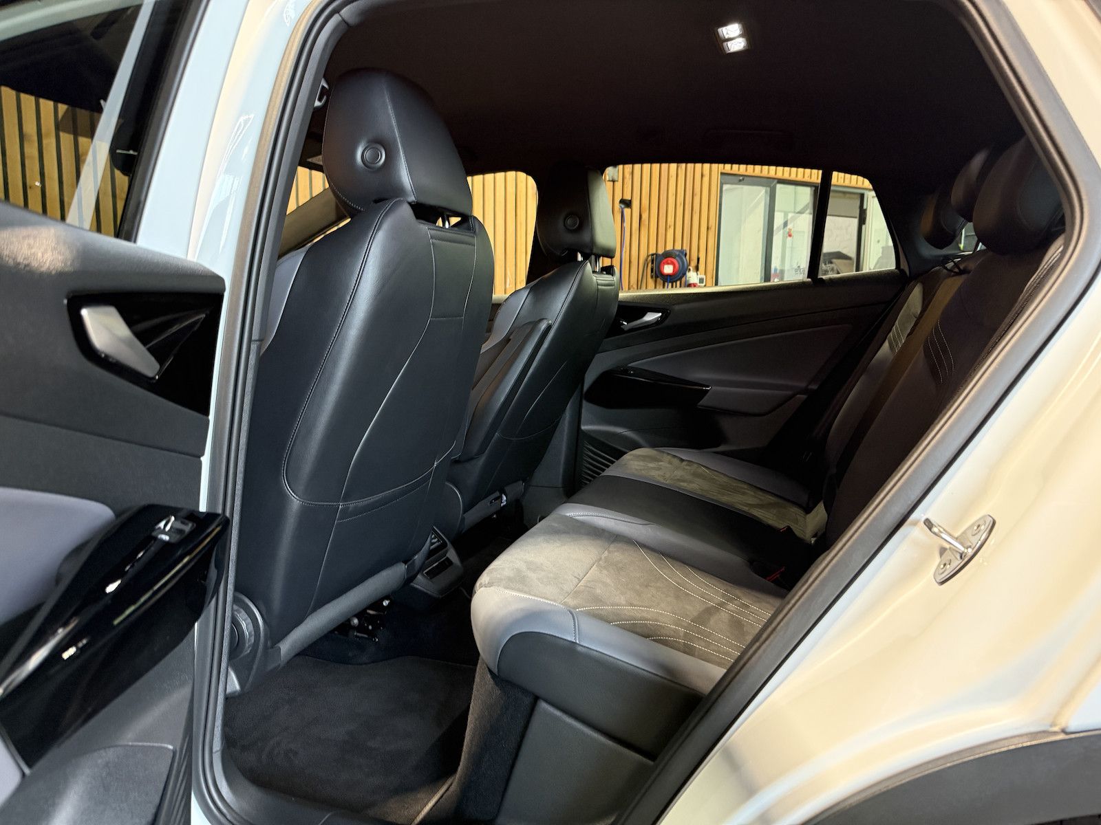 Fahrzeugabbildung Volkswagen ID.5 Pro Performance Navi*AHK*ACC*Matrix*KamKeyl