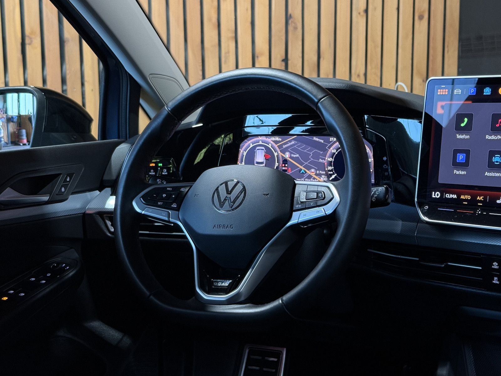 Fahrzeugabbildung Volkswagen Golf Variant 1,5eTSI Goal Navi*AHK*LED-Plus*360°