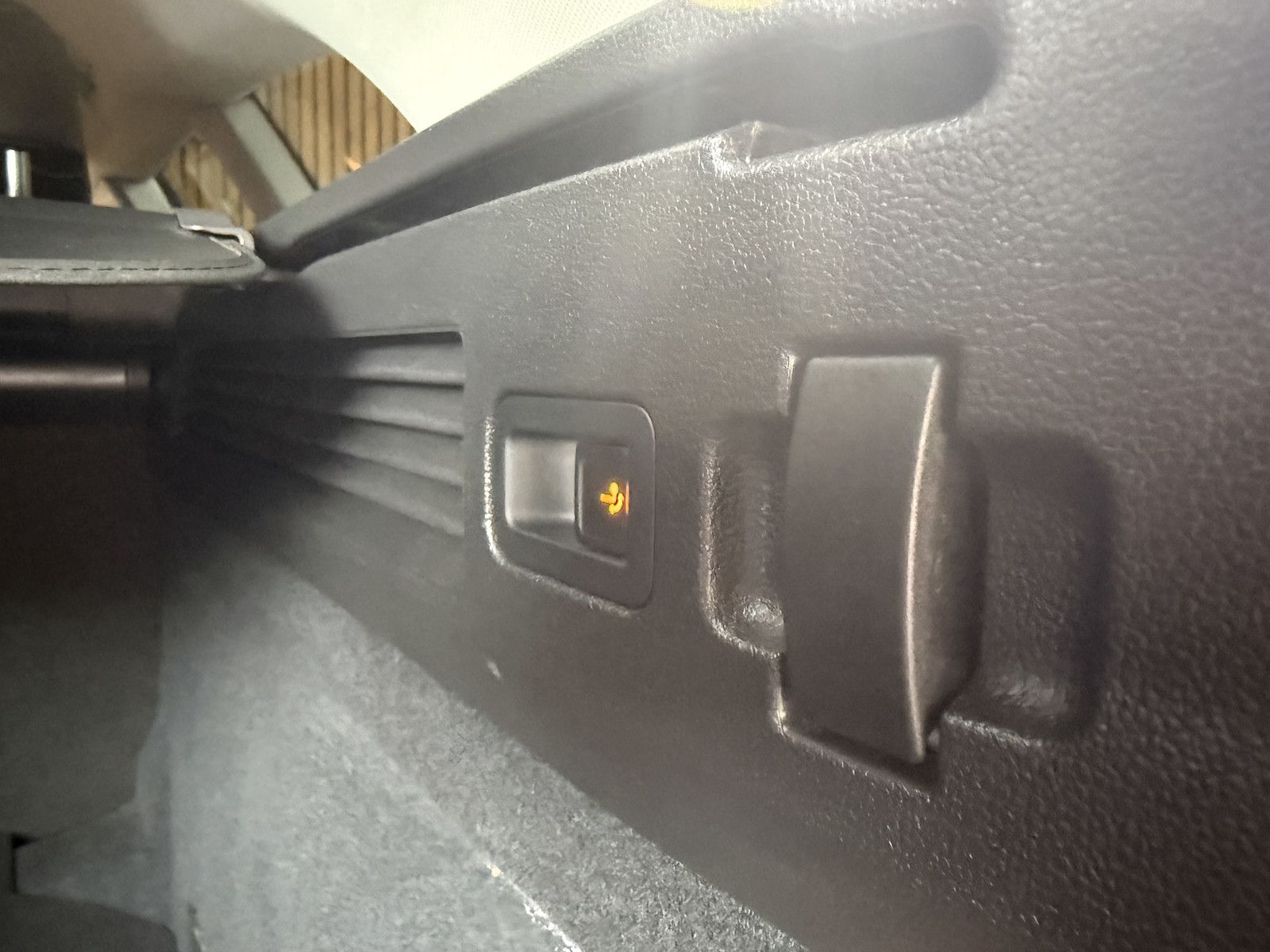 Fahrzeugabbildung Volkswagen Arteon SB. TDI *Navi*Virtual*Kam*AHK*StanHz*Keyl