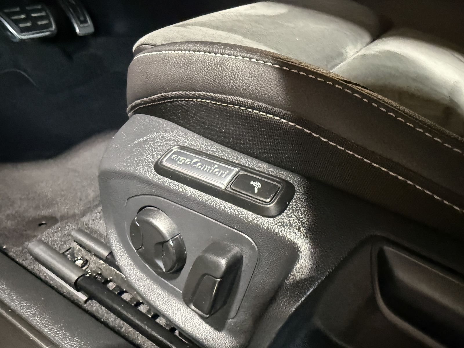 Fahrzeugabbildung Volkswagen Arteon SB. TDI *Navi*Virtual*Kam*AHK*StanHz*Keyl
