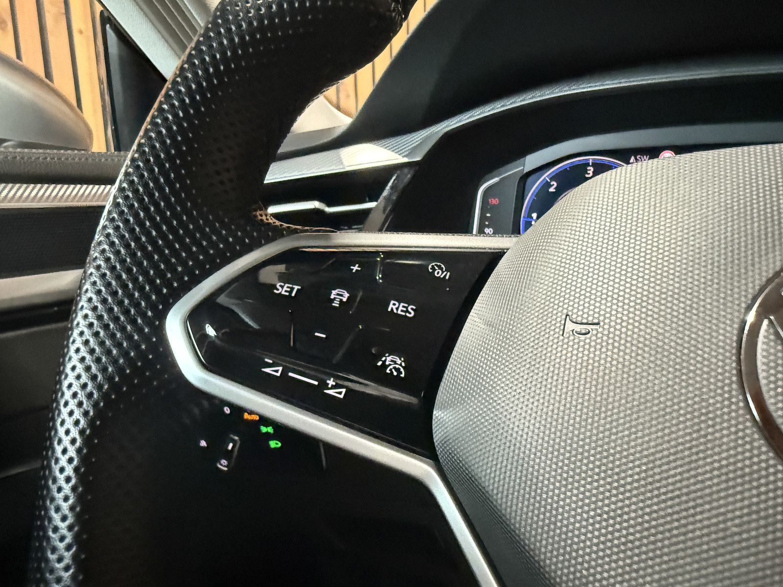 Fahrzeugabbildung Volkswagen Arteon SB. TDI *Navi*Virtual*Kam*AHK*StanHz*Keyl