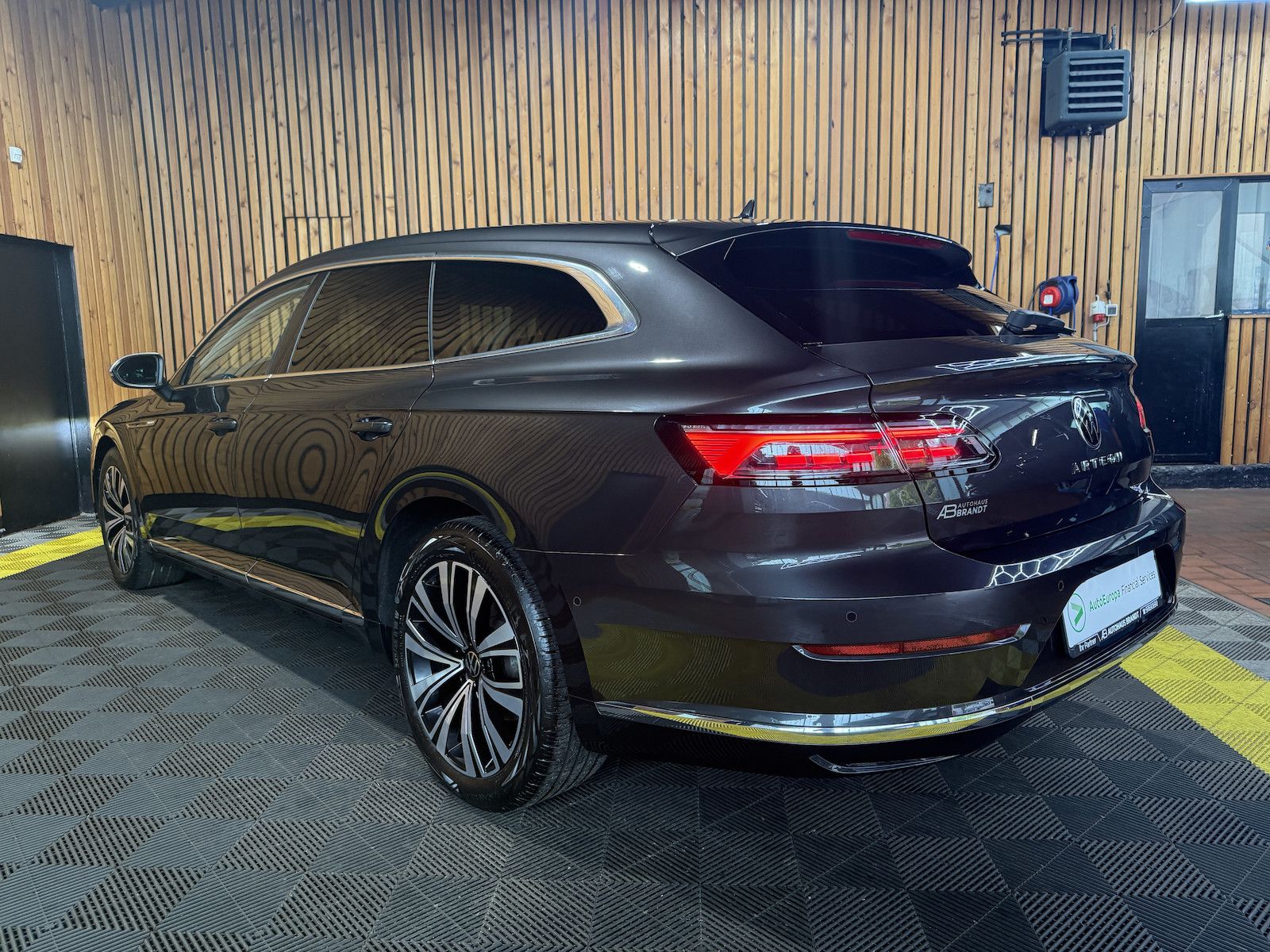 Fahrzeugabbildung Volkswagen Arteon SB. TDI *Navi*Virtual*Kam*AHK*StanHz*Keyl