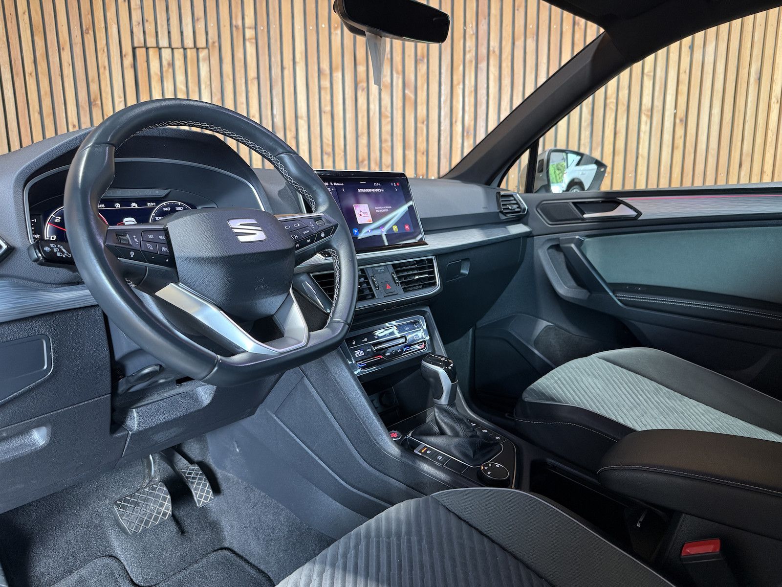 Fahrzeugabbildung SEAT Tarraco e-Hybrid Xperience DSG *Navi*LED*Kam*AHK
