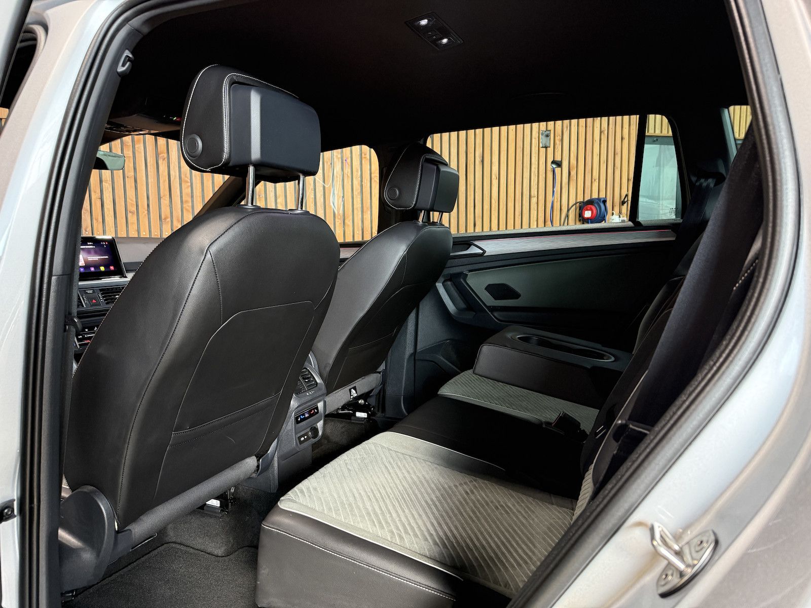 Fahrzeugabbildung SEAT Tarraco e-Hybrid Xperience DSG *Navi*LED*Kam*AHK