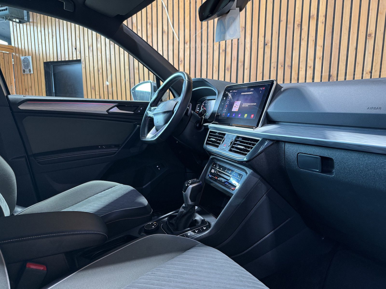 Fahrzeugabbildung SEAT Tarraco e-Hybrid Xperience DSG *Navi*LED*Kam*AHK